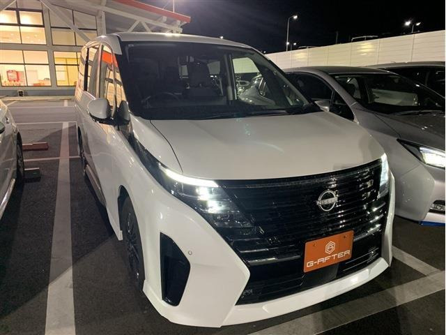 セレナ 1.4 e-POWER ハイウェイスターV 禁煙車 純正12.3インチナビ フルセグ