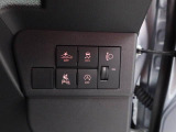 当社では全車、納車前にサービス工場で12ヶ月点検相当の整備を実施しております。そこで確認された不具合箇所は修理しておりますのでご安心下さい。