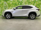 NX 200t バージョンL 4WD 