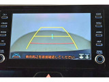 バックガイドモニターで、後方を確認しながら安心して駐車することができます。運転初心者も熟練者も必須の機能ですよ!