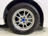 ホイールだけでも車のイメージがかなり変わりますね。