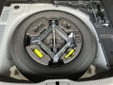 スペアタイヤも完備!