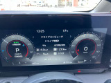 メーターもかっこいいモニタータイプになっています!モニター内には運転を支援してくれる様々な情報が表示されます◎