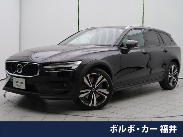 V60クロスカントリーT5 AWD プロ 4WD