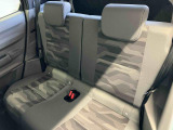 後部座席です。座り心地も足元もゆったり♪♪