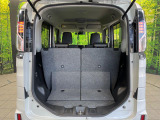 普段のお買い物や通勤、送迎等に十分な荷室スペースを確保しております。セカンドシートを倒すと、大きな荷物の積載も可能です♪