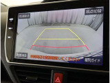 バックモニター付きで駐車も楽々!