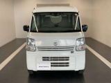 【メンテプロパック】お客さまの快適なカーライフのために、クルマを知り尽くしたプロが法定点検や安心点検など6か月ごとの点検でおクルマの状態を定期的にチェックします