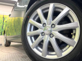 【アルミホイール】外観にマッチしたアルミホイールを装着しております。各種アルミホイールや、スタッドレスタイヤも取扱いしております。是非ご相談ください♪