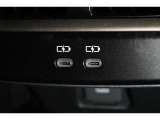 USB端子ソケット装備!