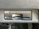 ETCで高速代の支払いもスムーズ!カードを持っていればご納車日当日からご利用いただけます。別途セットアップ料が必要です。