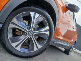 純正アルミホイール装着車