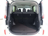 ワゴンならではの広々としたラゲージスペースを備えています。ライフスタイルに合わせていろいろな物を積み込めます!