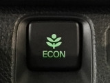 ★ECONスイッチ★ エコドライブを加速しよう!スイッチをONにすると、運転の仕方によるロスを抑え込み燃費をよくするようクルマが頑張ります(*^ー^*)燃費向上にチャレンジ♪