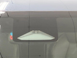 【トヨタセーフティセンス】走行中に前方の車両等を認識し、衝突しそうな時は警報とブレーキで衝突回避と被害軽減をアシスト。より安全にドライブをお楽しみいただけます。