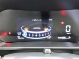 入庫時の走行距離です。店舗間等の移動により距離が増えている事もございますので、ご了承下さいませ。また、売約済みの場合もございますので、ご検討の際は、事前にお電話にて在庫状況をお確かめ下さいませ。