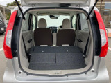 普段のお買い物や通勤、送迎等に十分な荷室スペースを確保しております。セカンドシートを倒すと、大きな荷物の積載も可能です♪