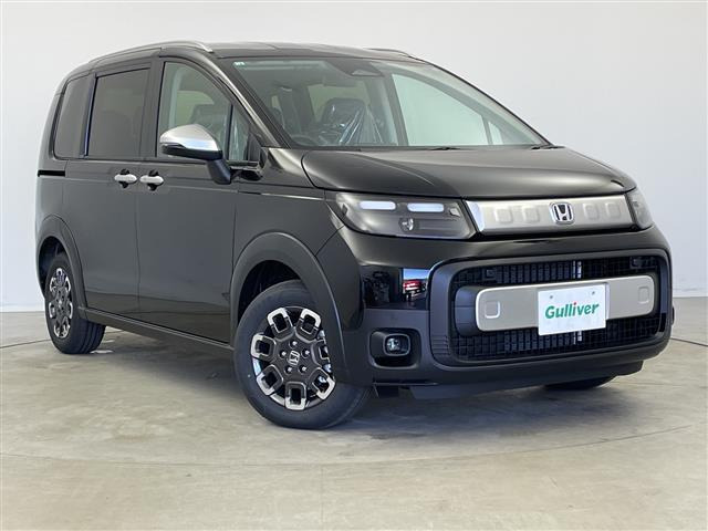 フリード1.5 e:HEV クロスター 4WDワンオーナー