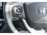 ステアリングスイッチ付きなので、運転中も安全に手元でオーディオの操作ができます!