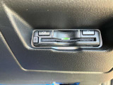 高速道路の料金所も、スムーズに通過できる、ETC車載器を装備しています。