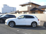 Q5 2.0 TFSI クワトロ スポーツ Sラインパッケージ 4WD 