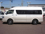 ハイエース 2.7 グランドキャビン 4WD 