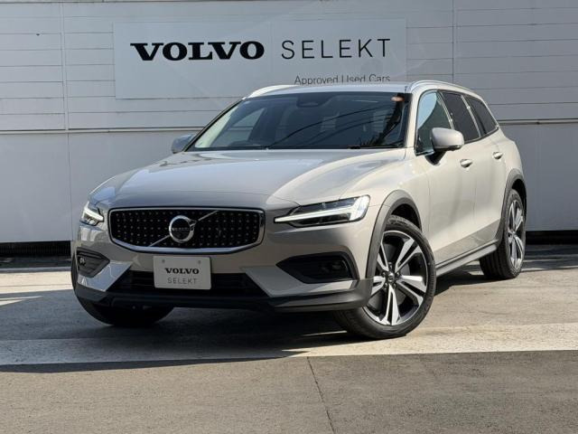 V60クロスカントリーウルトラ B5 AWD 4WD