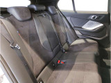 【エアバック】BMWのエアバックやその他の安全装備は、互いに補完しあう事で徹底した安全性を貫きます。万一の事故の際にそれぞれ最適な保護を提供してくれます!