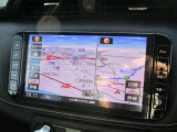 日産純正ナビゲーションMM319D-Lが装着されてます。