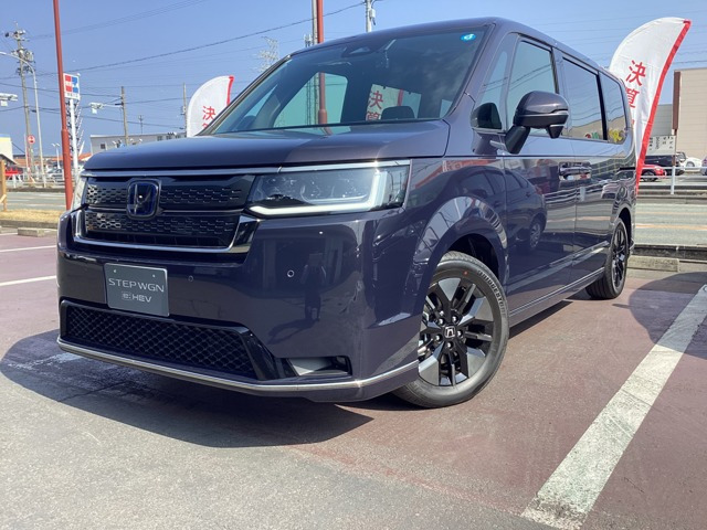 ステップワゴン 2.0 e:HEV スパーダ