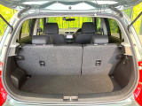 普段のお買い物や通勤、送迎等に十分な荷室スペースを確保しております。セカンドシートを倒すと、大きな荷物の積載も可能です♪
