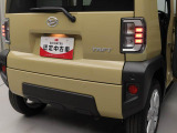 当店は、ダイハツディーラーである愛知ダイハツ直営の中古車販売店です。このお車のように試乗車やサービスカー等で使用していた程度の良いお車を多数そろえました。是非、一度見に来て下さい。