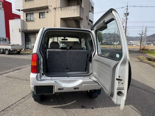 マツダ AZ-オフロード XL 4WD の中古車詳細 (91,000km, シルキー