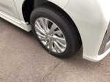 ☆お車についた傷やヘコミ、事故の修理もハヤシにお任せください。自社鈑金工場で修理ができますの安心です☆