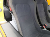 全国納車可能です。サンク東京店、サンク福岡店での店頭納車、アフターメンテナンスをはじめ、さらに遠方のお客様への故障修理も最寄の正規ディーラー様での対応手配をさせて頂きます。お気軽にご依頼ください。