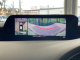 【360&deg;ビューモニター】専用のカメラにより、上から見下ろしたような視点で360度クルマの周囲を確認することができます☆死角部分も確認しやすく、狭い場所での切り返しや駐車もスムーズに行えます。