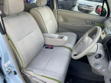 シートも大きな擦れなどはなく綺麗な状態です♪