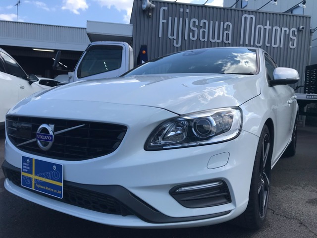 V60 D4 Rデザイン ディーゼル 