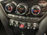 ◆LIBERALAは、輸入車選びの新たなスタイルを提案するインポート・セレクト・ブランドです。オーナー様となる方がクルマから直接感じる感性を第一にした、最良の一台との出会いをコーディネートいたします。