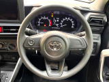 ステアリングも使用感が少なく、きれいな状態となっております♪