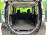 後席を格納すると、これだけの広さが!シーンに合わせたシートアレンジで、大きな荷物も積むことが出来ます♪