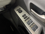【パワーウインドウ】運転席のスイッチで、各席の窓ガラスの開閉ができます!あると便利ですよね!
