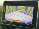 【バックカメラ】駐車時に後方がリアルタイム映像で確認できます。大型商業施設や立体駐車場での駐車時や、夜間のバック時に大活躍!運転スキルに関わらず、今や必須となった装備のひとつです!