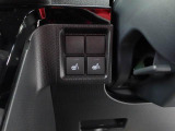 冬の強い味方☆運転席と助手席にはヒートシーターが付いていて、冬の寒い日でも快適に座れます。