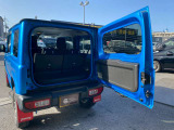 彦根インターからお車で3分とアクセス便利!近くには有名観光地の彦根城もありますので、観光と合わせてのご来店も良いですね♪活気溢れる自慢のスタッフがお客様のご来店をお待ちしております!