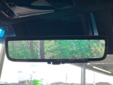 【デジタルインナーミラー】カメラが撮影した車両後方の映像をルームミラー内に表示。クリアな視界で状況の確認が可能です!※ドラレコ機能ご利用には別途SDカードをご用意いただく場合があります。