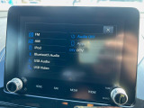 【フルセグTV付ナビゲーション】使いやすいナビで目的地までしっかり案内してくれます。各種オーディオ再生機能も充実しており、お車の運転がさらに楽しくなります!!