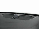 世界のオーディオファン垂涎のBowers&Wilkinsプレミアムサウンドシステムを搭載。コンサートホールのベストポジションに相当する音場空間を忠実に再現。乗る人すべてに驚きの音響体験を提供します。