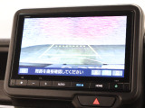 バックカメラが装備されており、後方の安全確認はもちろんのこと狭い場所での駐車や雨の日・夜間など視界の悪いコンディションでのストレスの軽減にもなります!