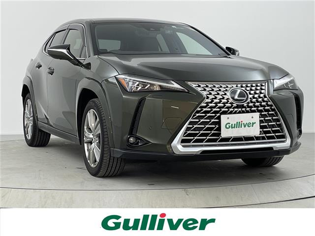 UX250h グレイスフル エクスプローラー本革シート 修復歴無し